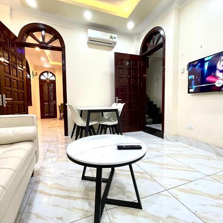 Yen Phu 3S Homestay Hanoi Exterior photo
